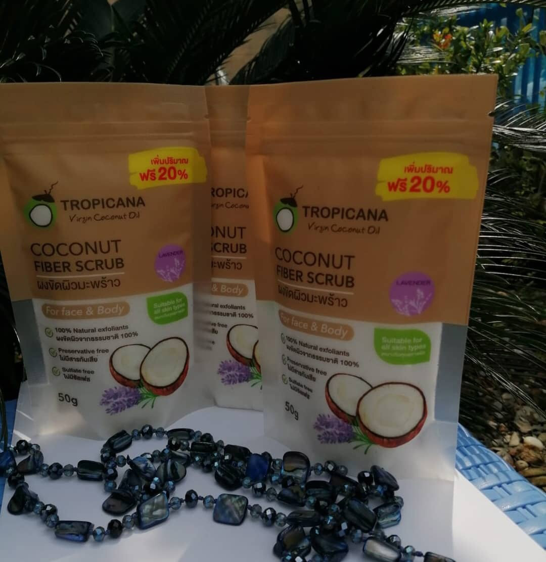 Натуральный скраб для тела из кокосового волокна с лавандой Tropicana Coconut Fiber Scrub For Face & Body 50 гр. Таиланд