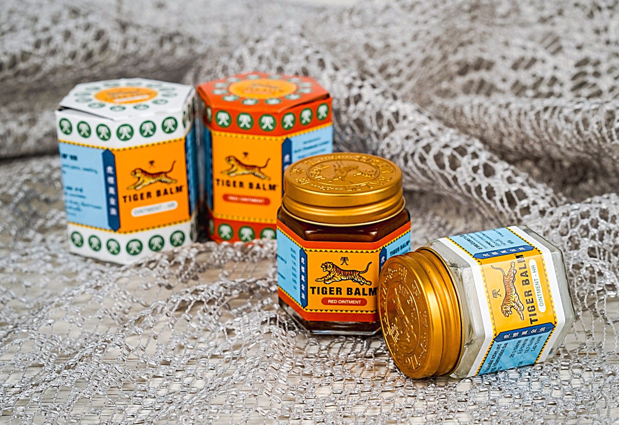 Натуральный Тайский Тигровый бальзам для тела Красный тигр Red TIGER BALM купить в Москве и Московской области